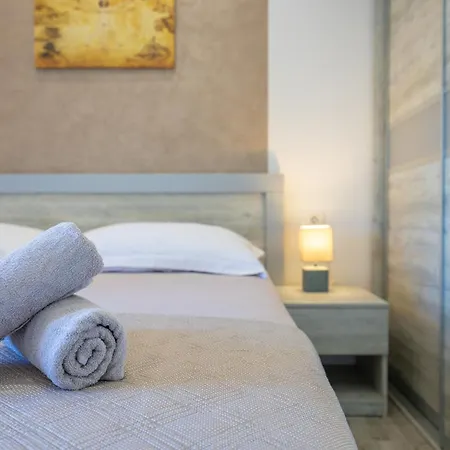 Ivan 2 Макарска