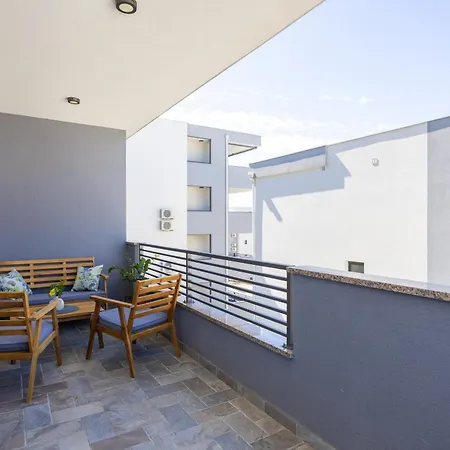 Ivan 2 Апартаменты *