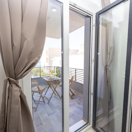 Ivan 2 * Макарска