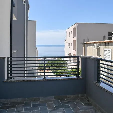 Apartment Ivan 2 *