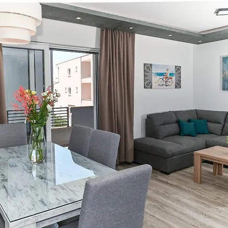 Apartment Ivan 2 Makarska