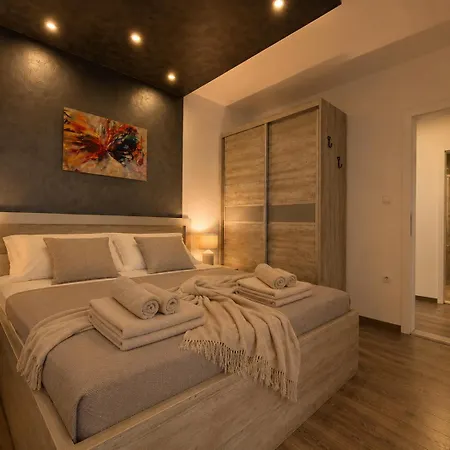 Johanan 2 * Makarska